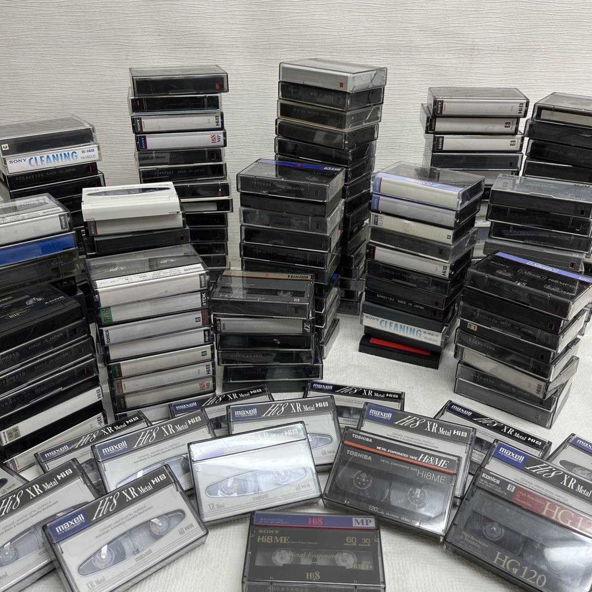 1128A6 まとめ☆ビデオカセットテープ 150本以上 メタル Metal 8ミリ