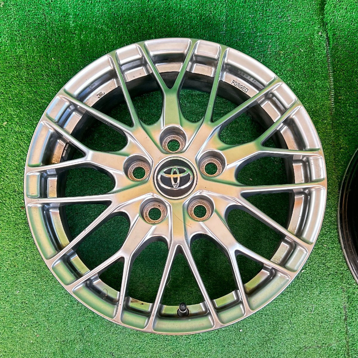 16×6j 5h ＋50 114.3 トヨタ ノア ヴォクシー 80系 純正 オプション