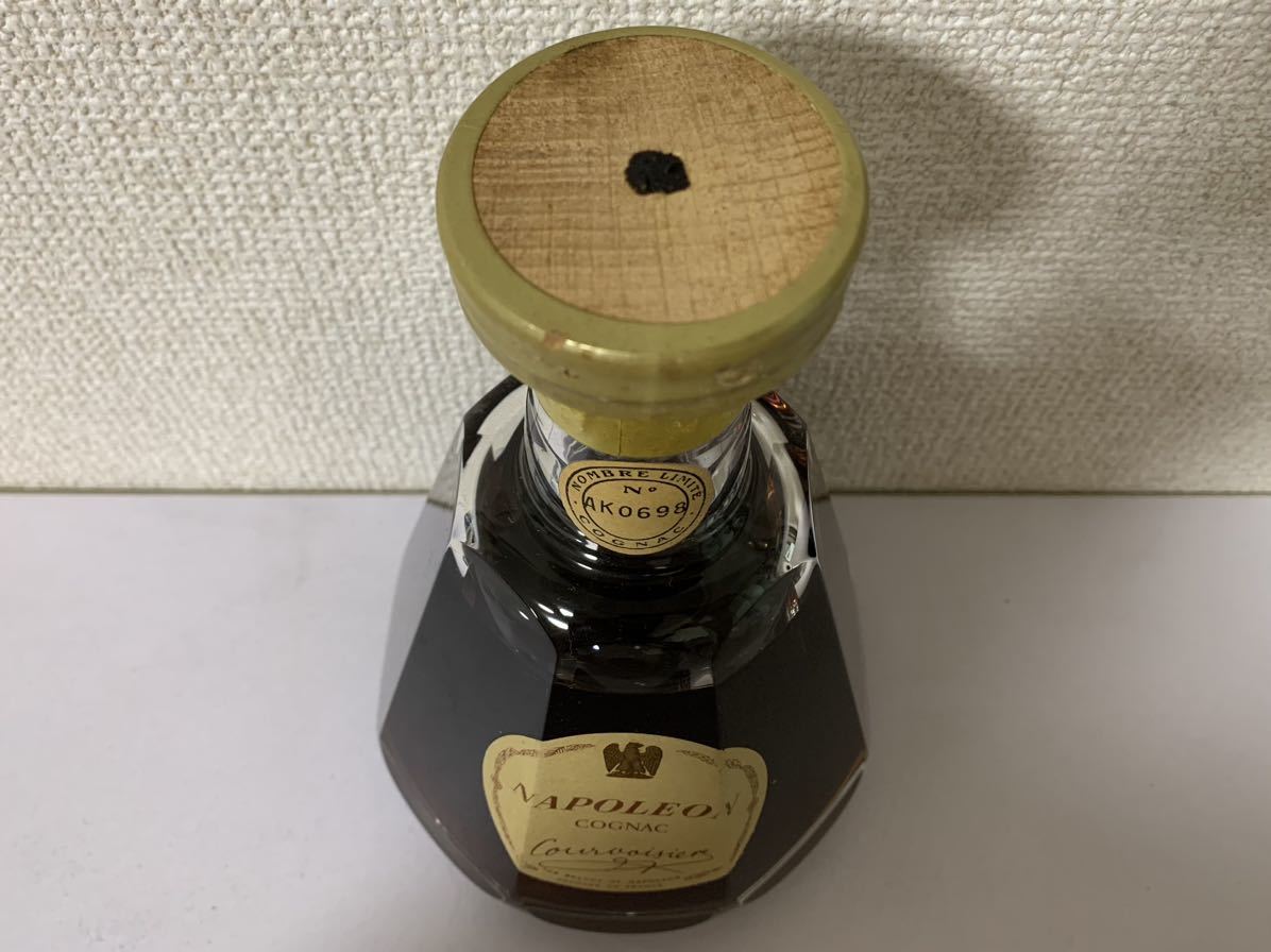 【未開栓、箱無し】サンペ ナポレオン クラウン バカラ クリスタル ボトル N10.1 1円〜 古酒 未開栓 COURVOISIER（クルボアジェ）ナポレオン