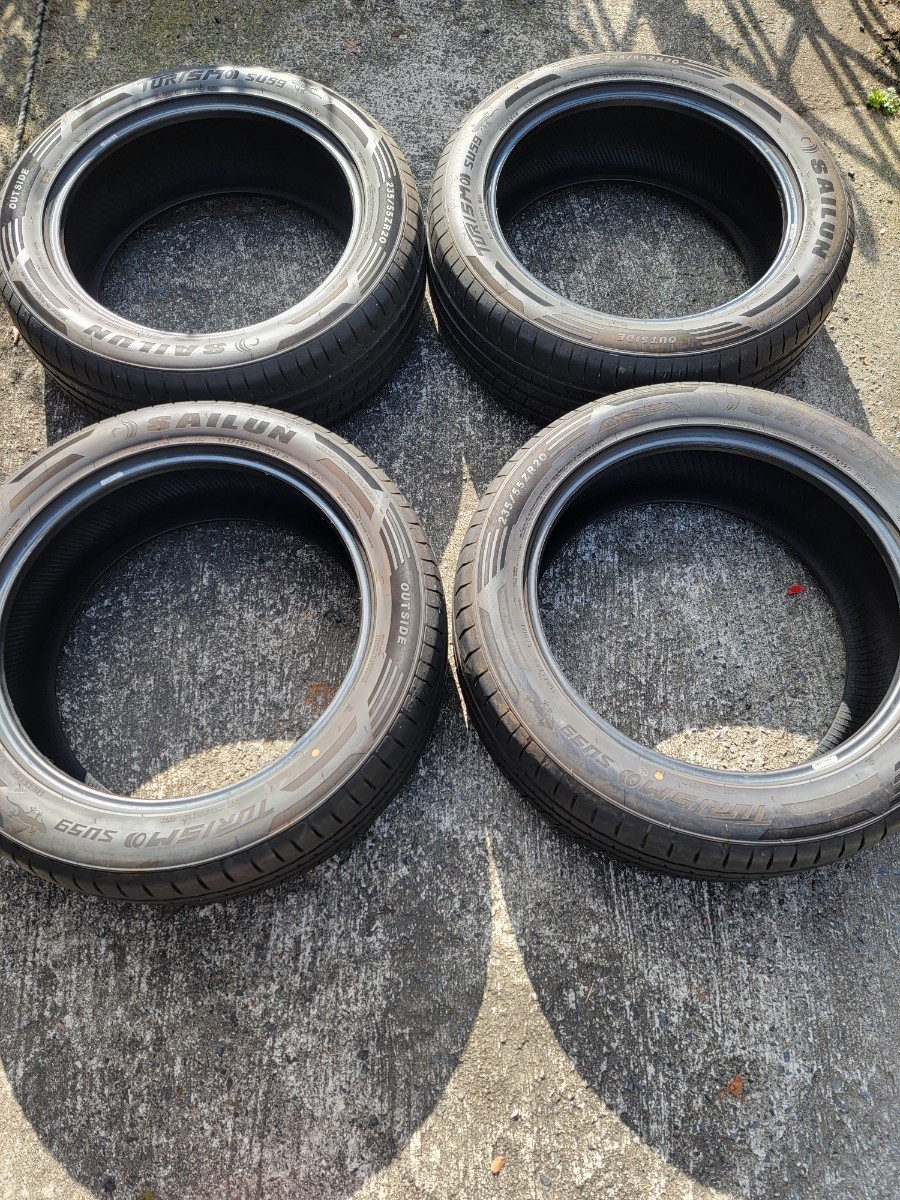 滋賀発送 SAILUN TURISMO SU59 235/55R20 中古4本 製造2021年15週 残溝