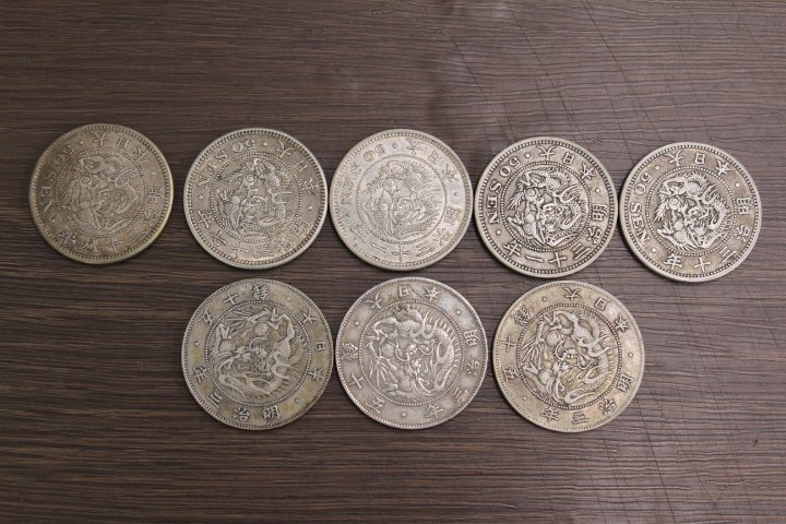 ○明治 五十銭 8枚まとめて 古銭 旧貨幣 旧硬貨 龍 現状渡し 銀貨 計104.5g アンティーク 50銭 三年/三十年/三十一年/三十七年/三十八年