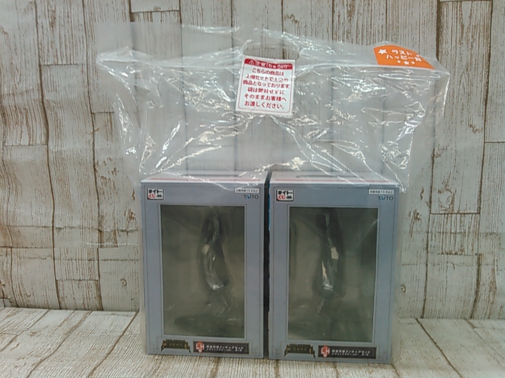 Hd8136-101♪【80】タイトーくじ 東京リベンジャーズ 関東事変 時代を創るものたち LH賞 灰谷兄弟フィギュアセット メタリックカラーver.