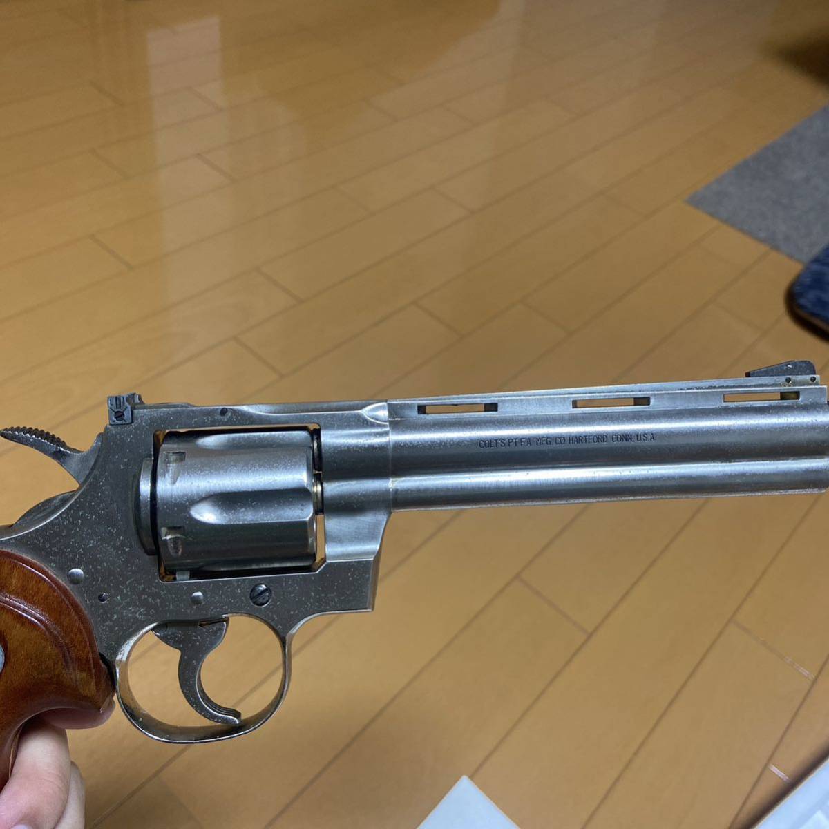 コクサイ社COLT PYTHON .357 MAGNUM モデルガン コクサイ COLT PYTHON .357 MAGNUM フルメタルモデルガン コクサイ