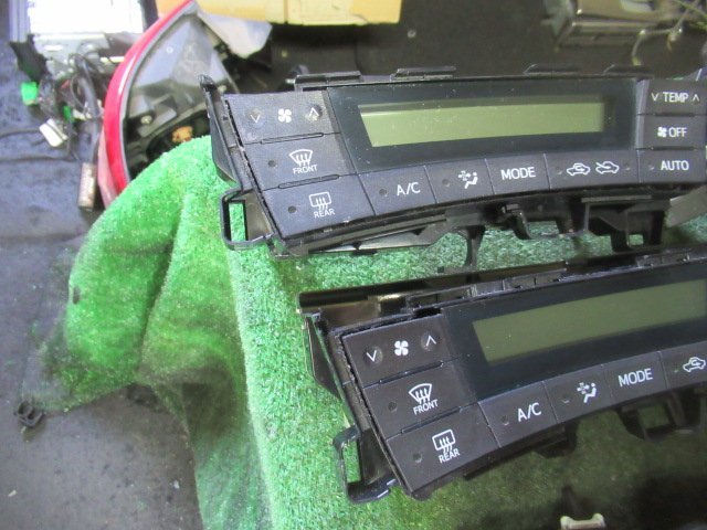 A03264-D)プリウス（ZVW30）前期型☆純正☆エアコンスイッチ☆シフト