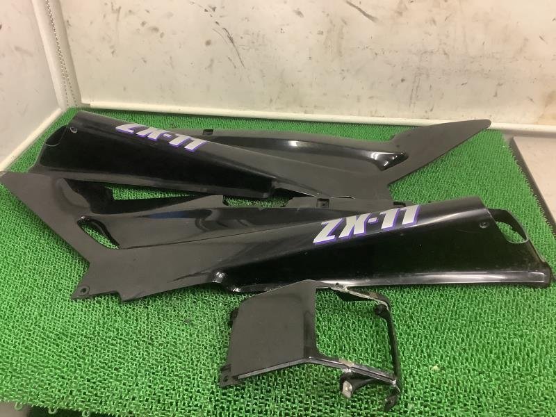 ZZ-R 1100 な ZXT10C テールカウル 必見 (160) K12-1139 SM ZZ-R 1100 な