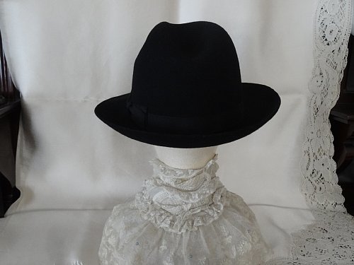 Grace 中古 (ほぼ未使用) イギリス製 老舗 フェイルスワース (Failsworth) ウール100% ブラック 中折れハット (裏地付き) 頭周り59cm 美品
