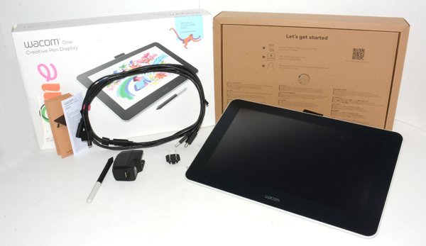 ★元箱付!Wacom ワコム DTC133W0D ペンタブ ペンタブレット 美品!★