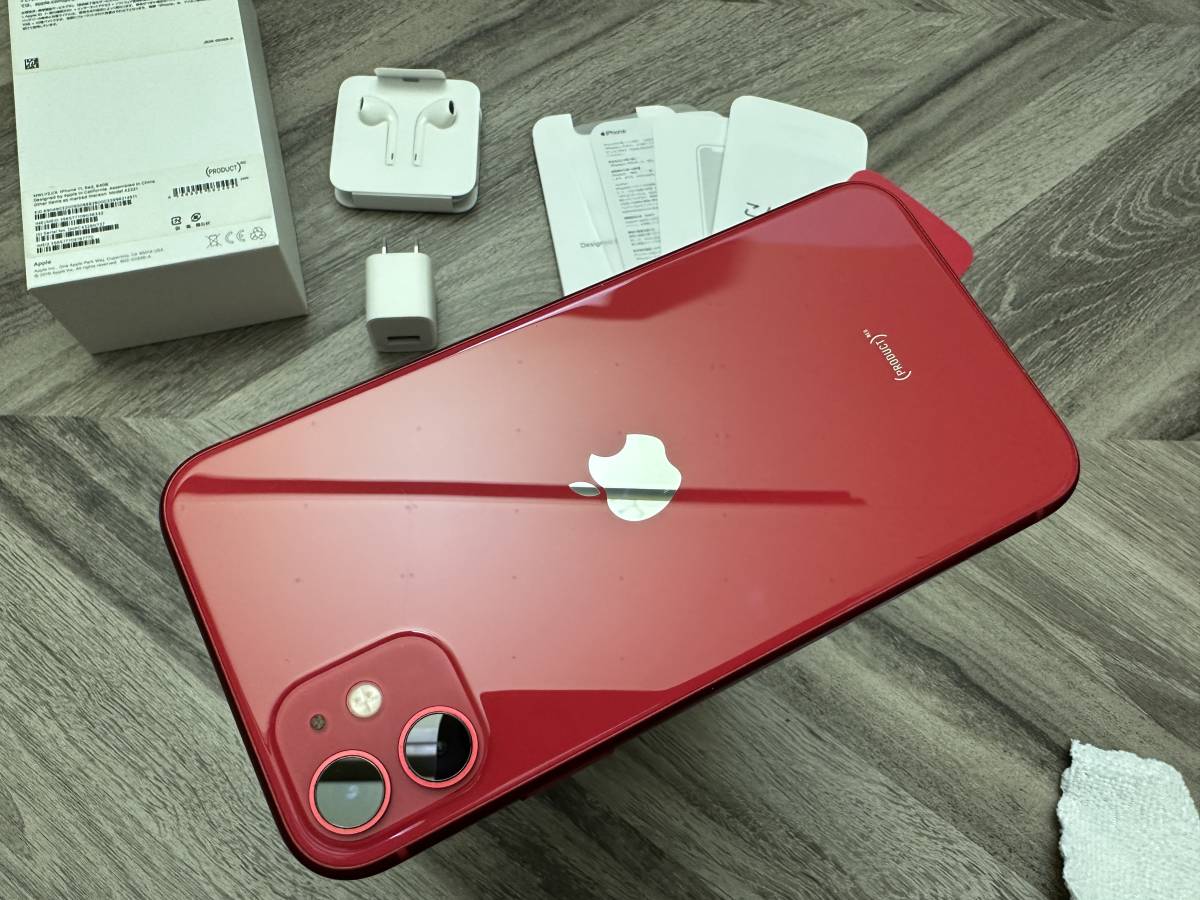 Apple iPhone 11 (PRODUCT(RED)) 本体 docomo - メルカリ Apple iPhone 