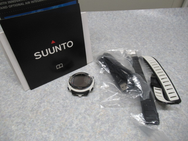 SUUNTO スント D4i ダイブコンピュータ ダイコン スキューバダイビング 
