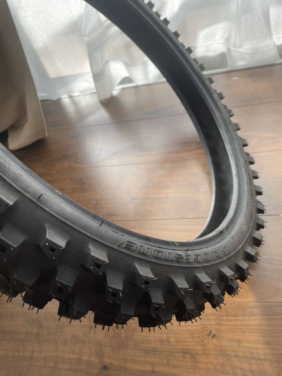 Pirelli Scorpion MX 32 70/100-19 TT 42M NHS Front au meilleur prix sur