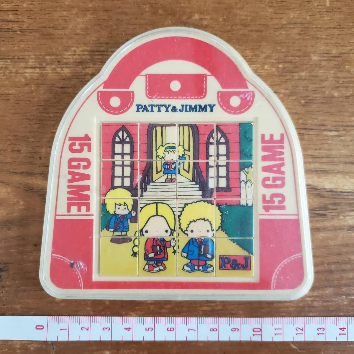 古い 昔のおもちゃ サンリオ パティ&ジミー 15GAME 1976 SANRIO