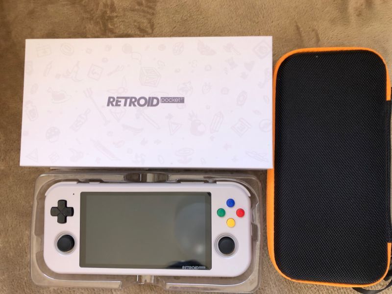美品】Retroid Pocket 3+ 純正ケース付き 16bitカラー 中華ゲーム機 