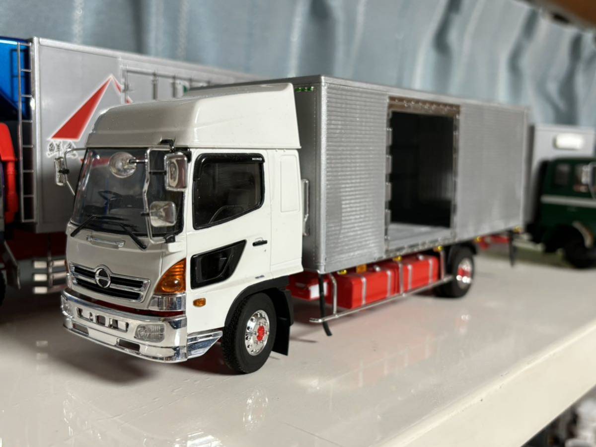 1/32 アオシマ 日野レンジャープロ 半完成品ジャンク(トラック