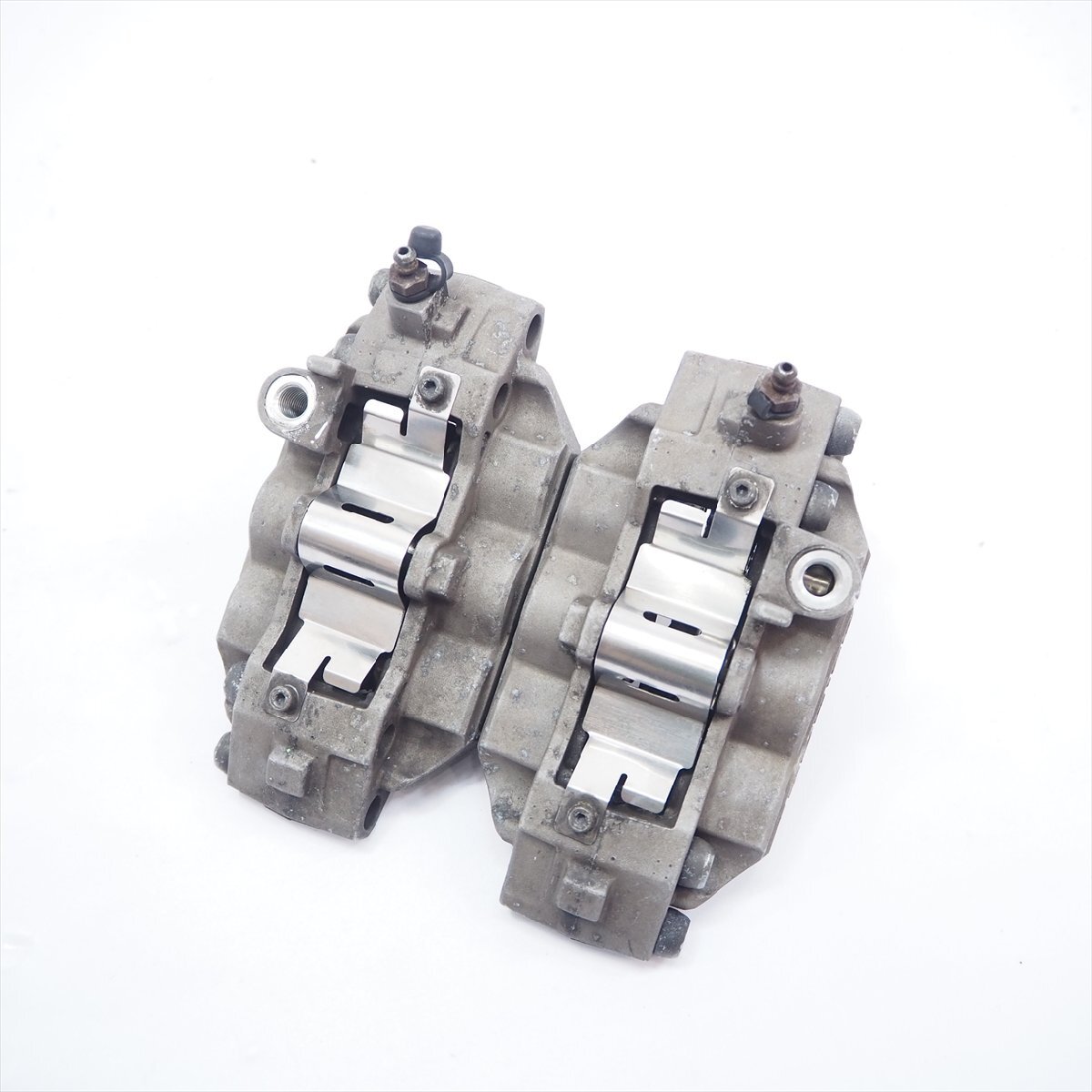 ZRX400後期 純正6POTフロントブレーキキャリパー左右 流用に ゼファー
