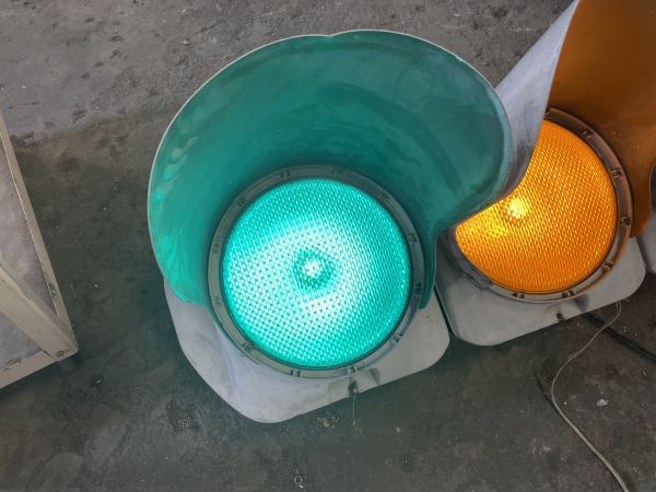 20】信号機 本物 平成10年製 小糸工業株式会社 希少 インダストリアル