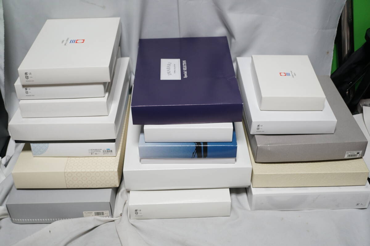 【Cイ2】　今治タオル　福袋　大量17箱+3箱　合計20箱　まとめて_1