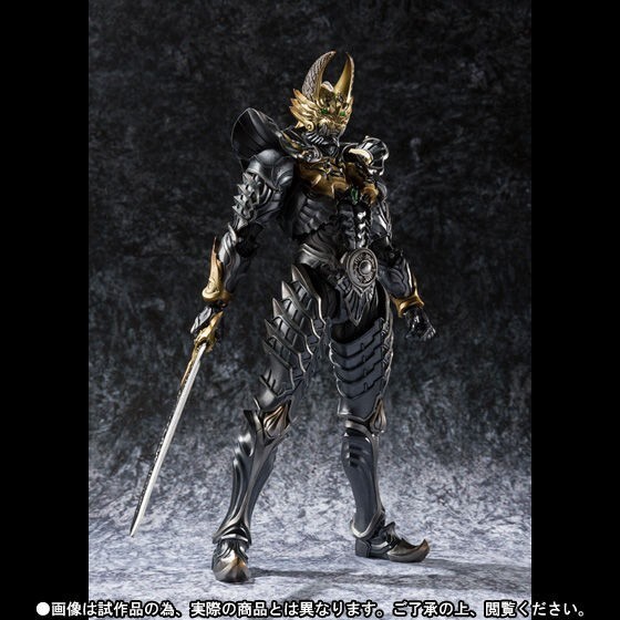 プレミアムバンダイ【抽選販売】魔戒可動 黄金騎士 ガロ 流牙Ver　GARO　牙狼_1