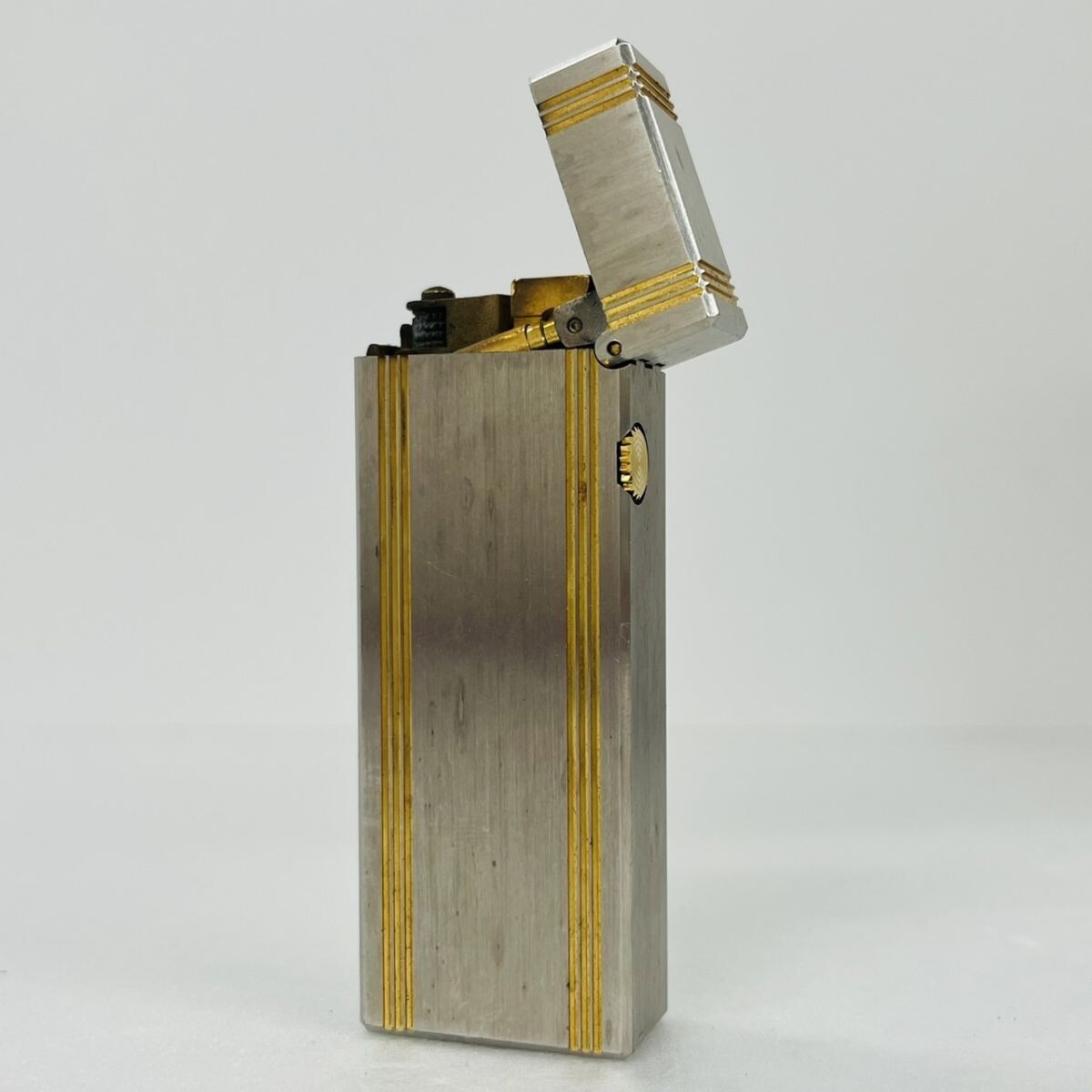 Y056-SB2-1506 ▲ dunhill ダンヒル ローラー式 ガスライター ケース付き ｄロゴ シルバー×ゴールド シンプル 喫煙グッズ 喫煙具 ライター_3