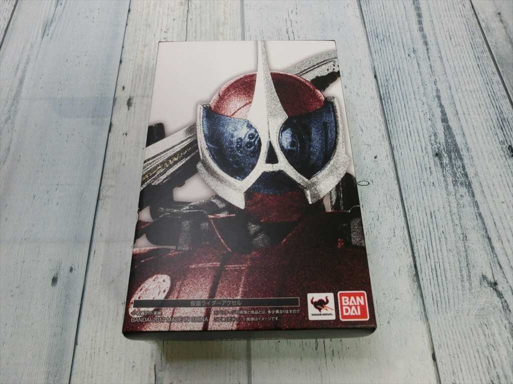 【BS3-08】【60サイズ】▲S.H.フィギュアーツ 仮面ライダーアクセル/真骨彫製法/塗装済み可動フィギュア_1