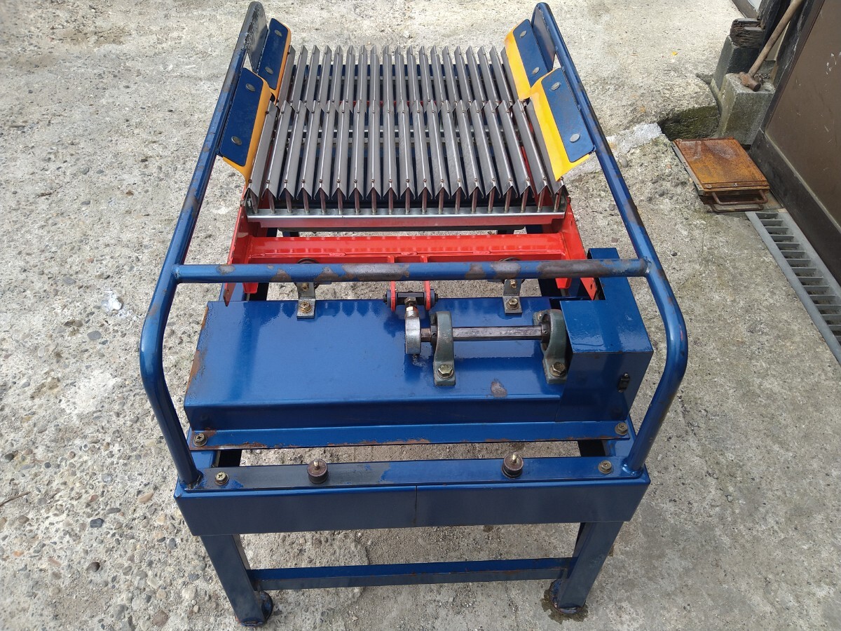 ミツワ 枝豆選別機 GS-3 小莢用 100V 50/60Hz 選別機 仕分け機 ミツワ 枝豆選別機 GS-3 小莢用 100V 50/60Hz 選別機 仕分け機