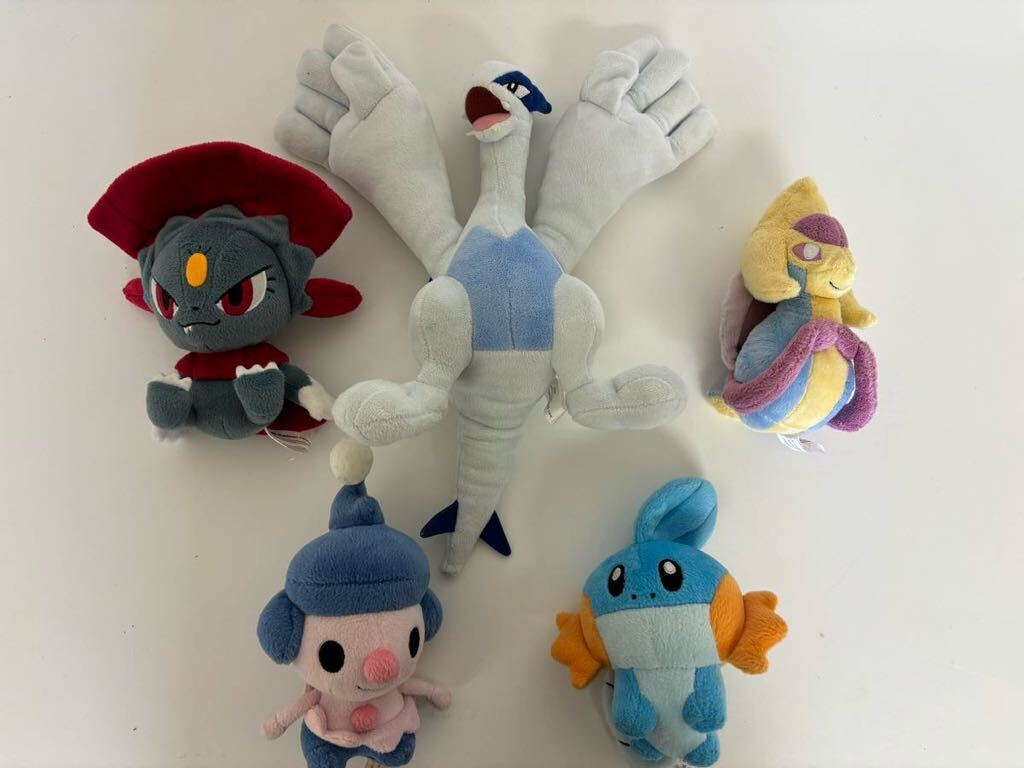 ポケモンセンター ポケモンドールズ マニューラ ぬいぐるみ 2005年 ポケモンセンター ポケモン ぬいぐるみ ミズゴロウ マネネ マニューラ