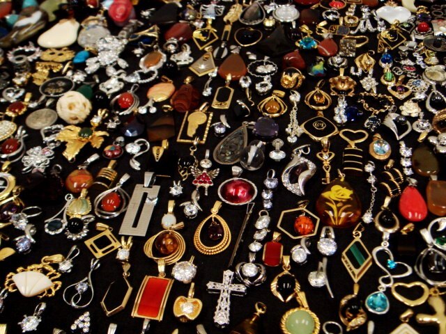 超大量!!ペンダントトップ・チャーム560点・1580g以上セット☆K18×4/10K/210/SV・純銀等刻印多数★天然石系・カラーストーン・七宝系等_7