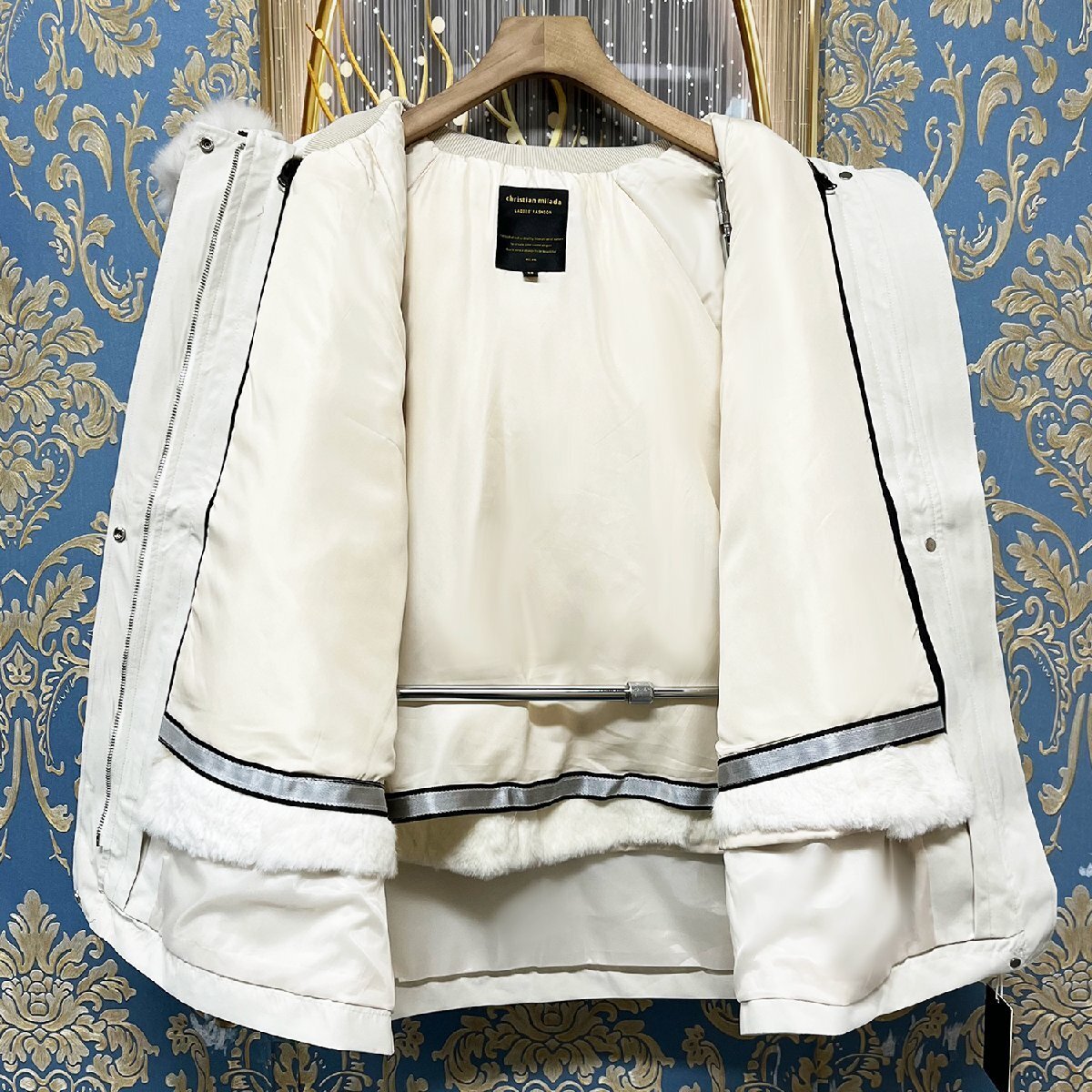 christian milada　ミラノ発　ファーコート　ミンクカシミヤ　S 定価9万☆christian milada・ミラノ発・ジャケット☆ミンク混 豪華毛皮