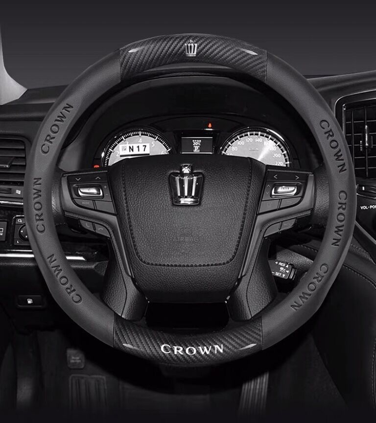 送料無料 クラウン専用 ハンドルカバー ステアリングカバー 円型 本革 カーボン調_1