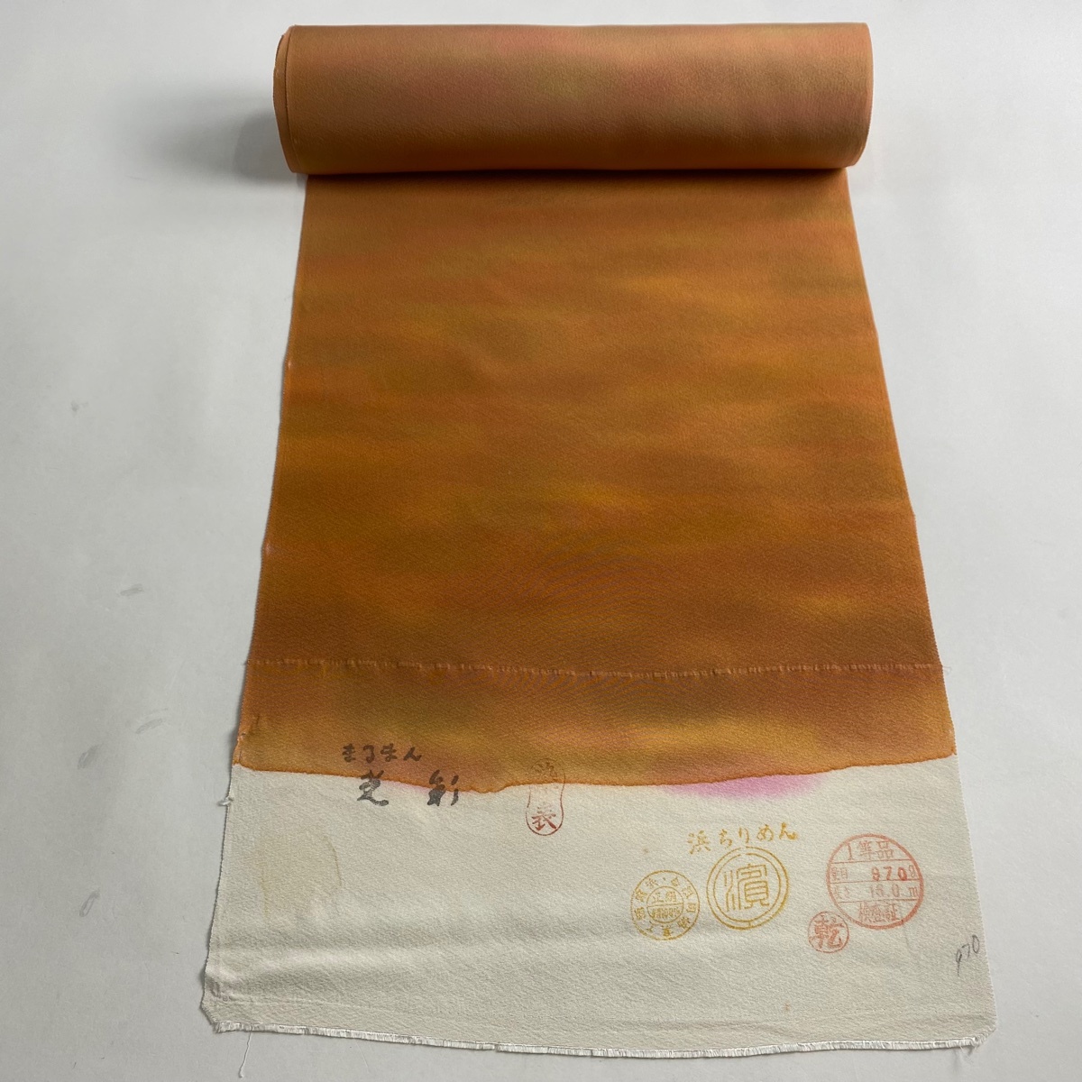 【2025，高品質】 反物 秀品 小紋 霞 ぼかし 茶色 正絹(女性和服、着物)｜売買されたオークション情報、yahooの商品情報をアーカイブ公開 - オークファン その他