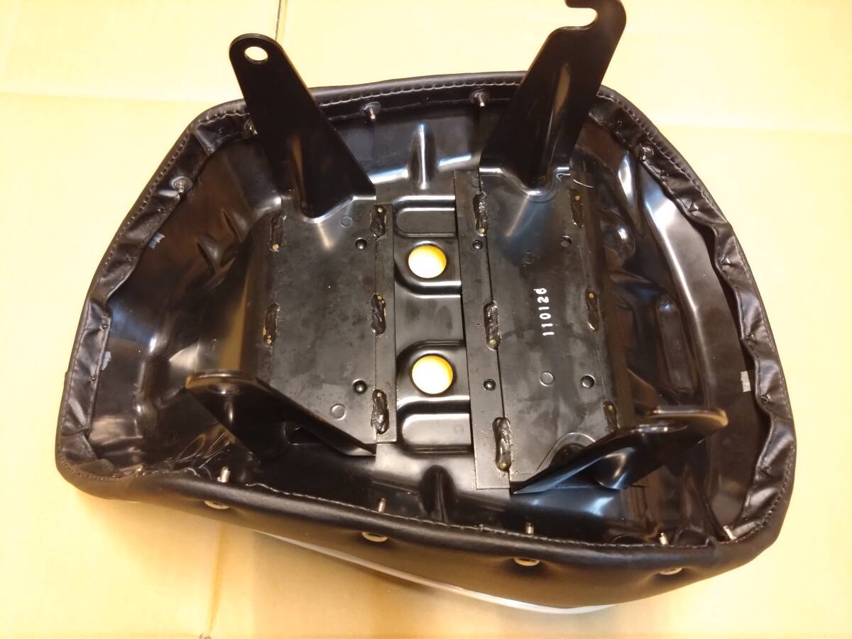 ホンダ 純正 モンキー シート 50周年モデル 綺麗！チェック柄 AB27 Z50J シート モンキー ホンダ SPECIAL ホンダ純正品 モンキーアニバーサリーモデルを振り返ろう！歴代モンキーvol.8