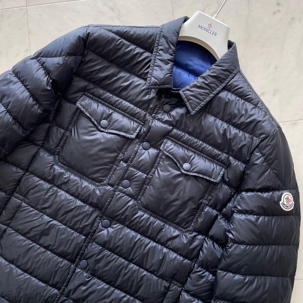 極美品/L相当☆ MONCLER モンクレール ROUVIER ダウンジャケット