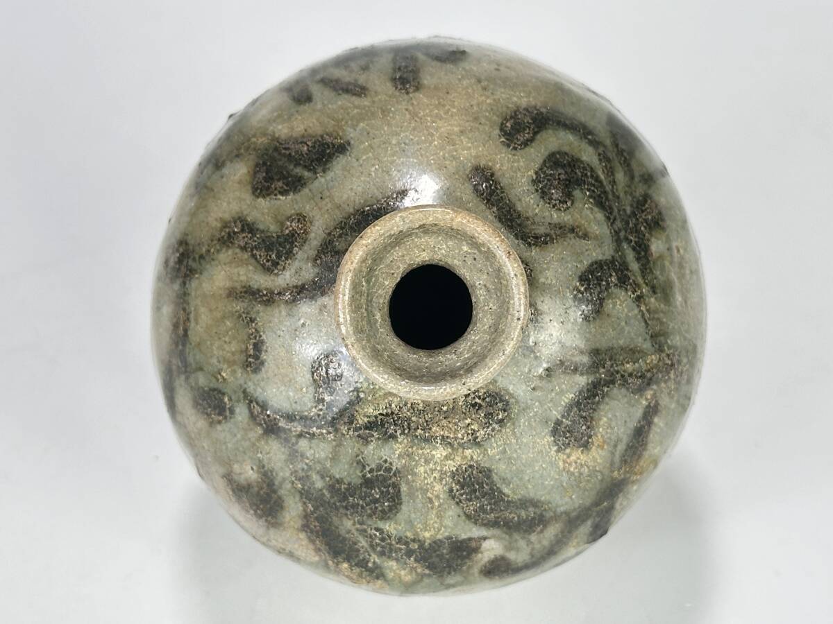 D06S26 韓国美術 高麗青磁 唐草文丸壺 鉄絵花卉文徳利 李朝 朝鮮古美術