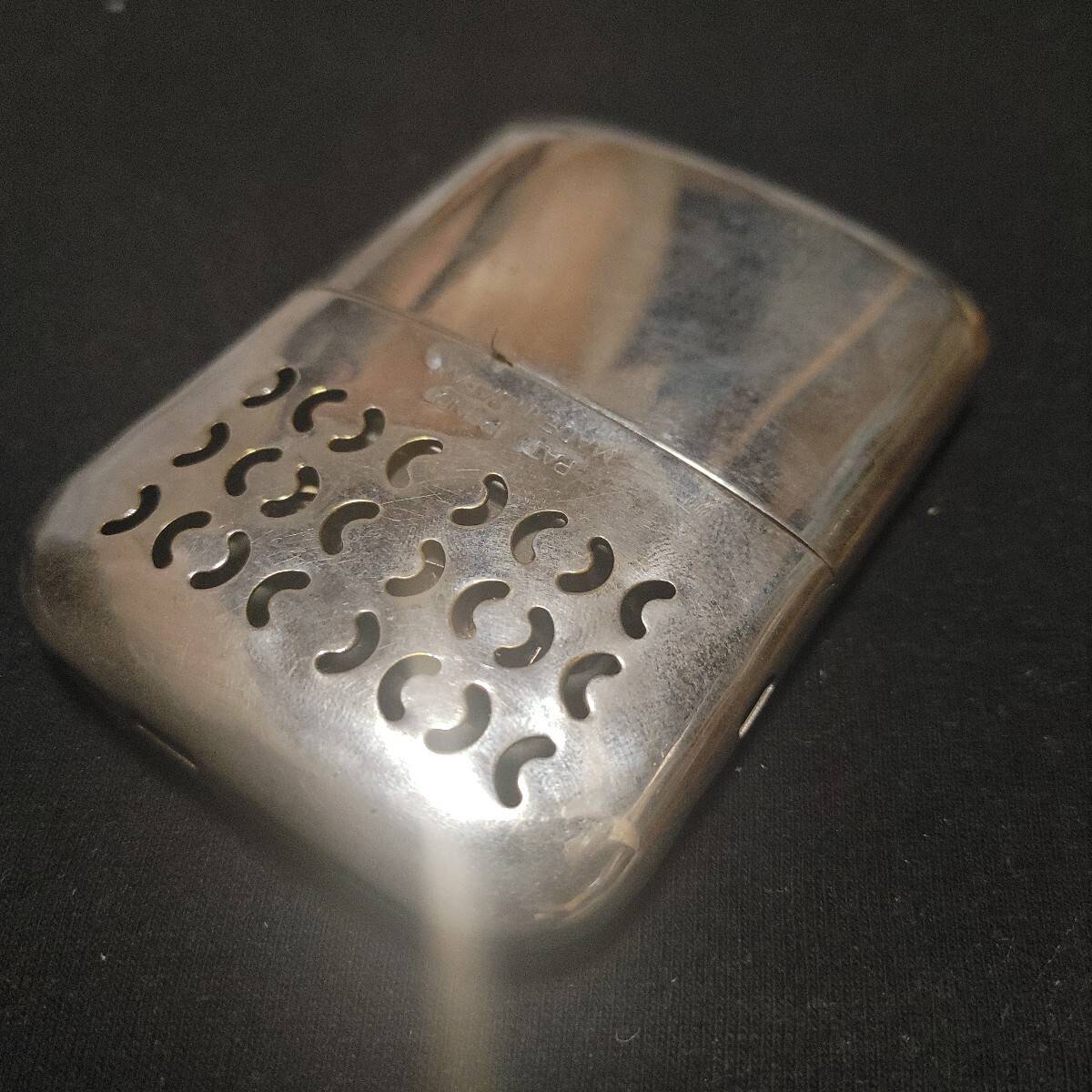 ハンディウォーマー　カイロ　ヒーター　暖房　器具　オイル　携帯　キャンプ　スポーツマン_4