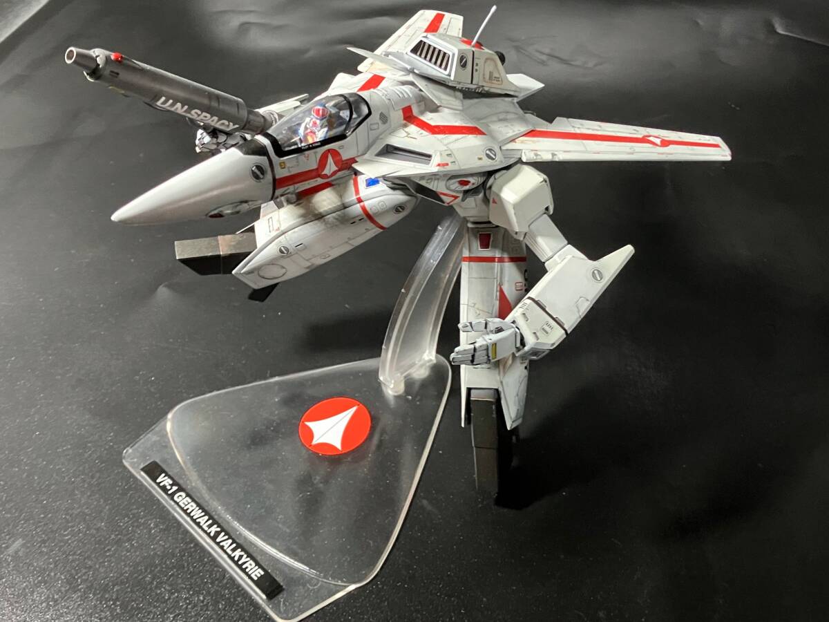 塗装済完成品 1/72 VF-1Jガウォーク バルキリー ハセガワ 超時空要塞