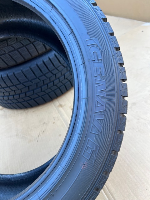 中古タイヤ　235/45/17 GOOD YEAR 　スタッドレス　　4本セット 非常に良い状態のタイヤ 2020年製 0 中古（スタッドレスタイヤ・ホイールセット 45r17 タイヤ残あり 235&frasl;45-17 スタッドレスタイヤ、アルミホイールセット