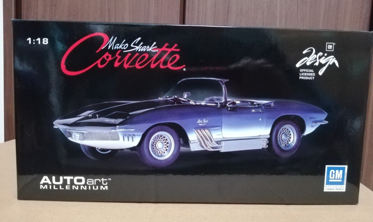 オートアート 1/18 シボレー コルベット マコシャーク 1961 ブルー 1