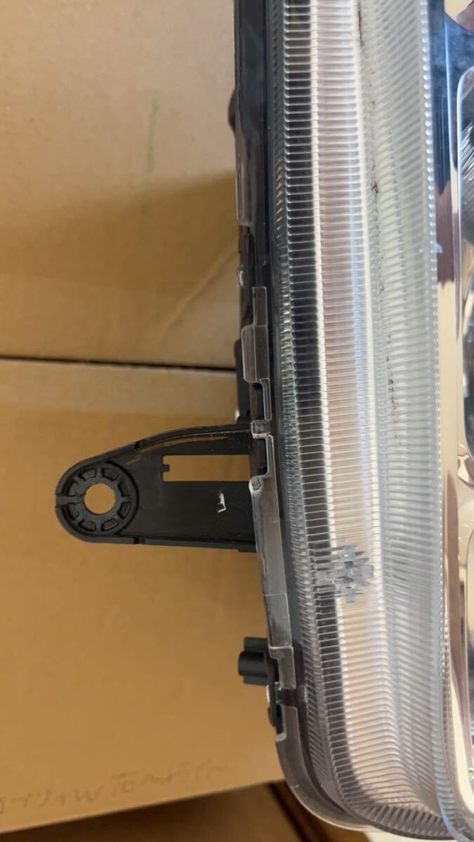 DA17W 右ヘッドライト_6