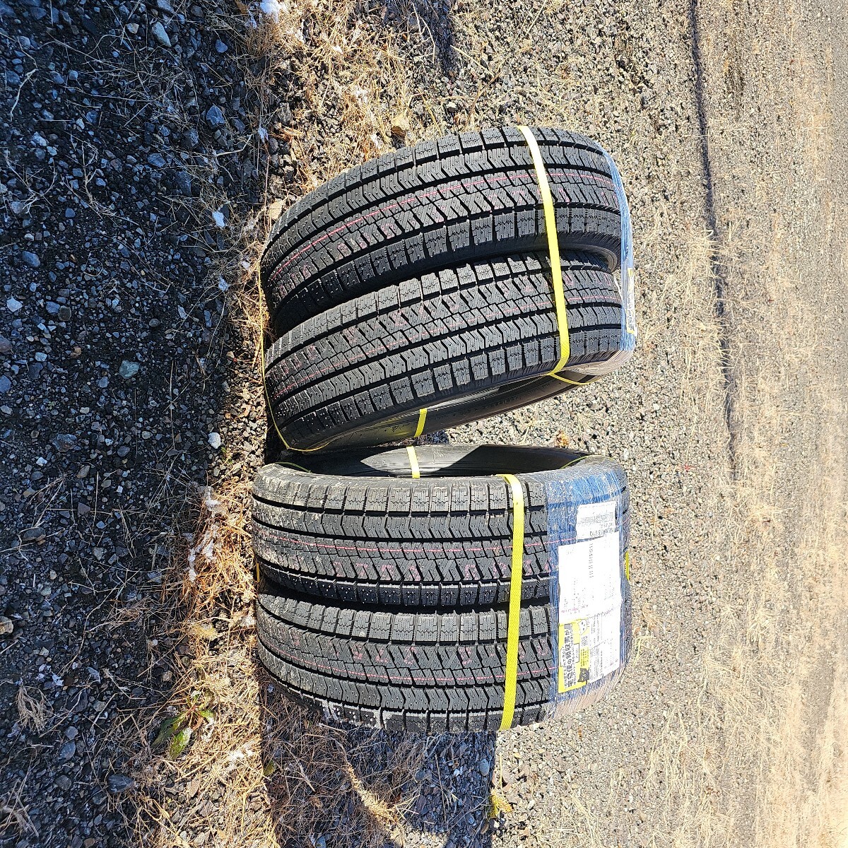 格安 195/65R15 ２３年物 ラベル付きスタッドレス ブリジストン VRX2 プリウス ウィッシュなどに(スタッドレスタイヤ)｜売買されたオークション情報、yahooの商品情報をアーカイブ公開 - オークファ 5穴