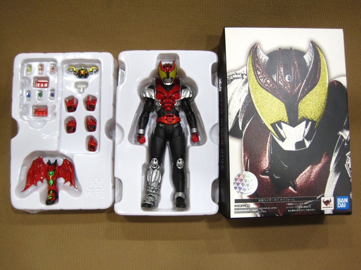 F1-425□中古 箱、説明書欠品 S.H.Figuarts 真骨彫製法 仮面ライダー 