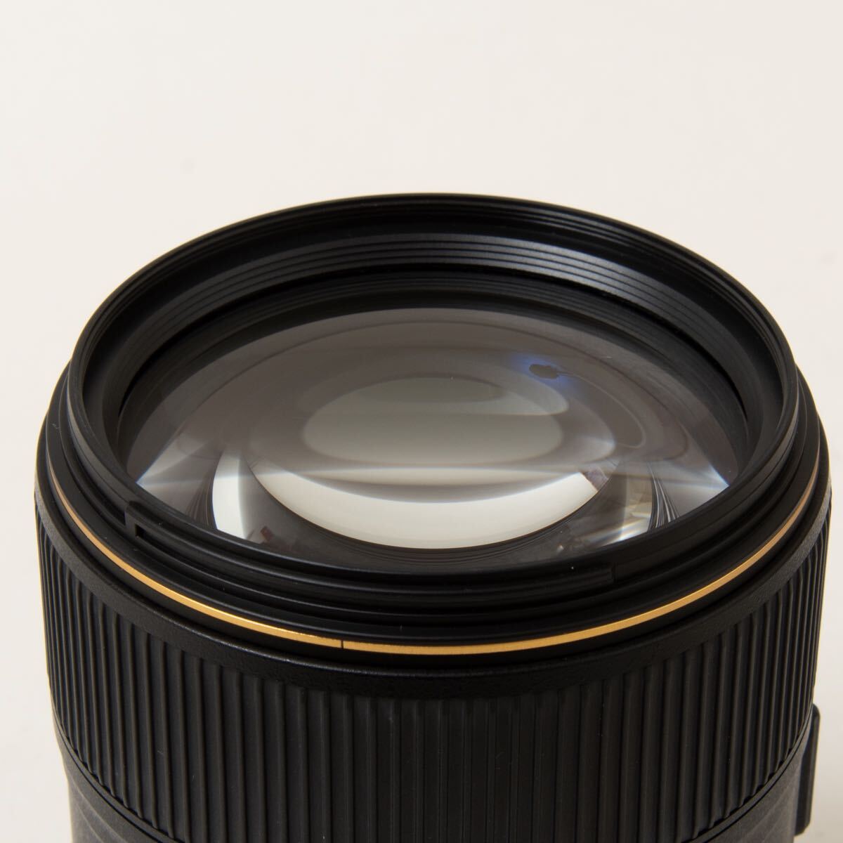ほぼ未使用 Nikon AF-S NIKKOR 105mm f/1.4E ED ニコン 大口径 中望遠レンズ FXフォーマット ARCREST付属 AR-PF82_4