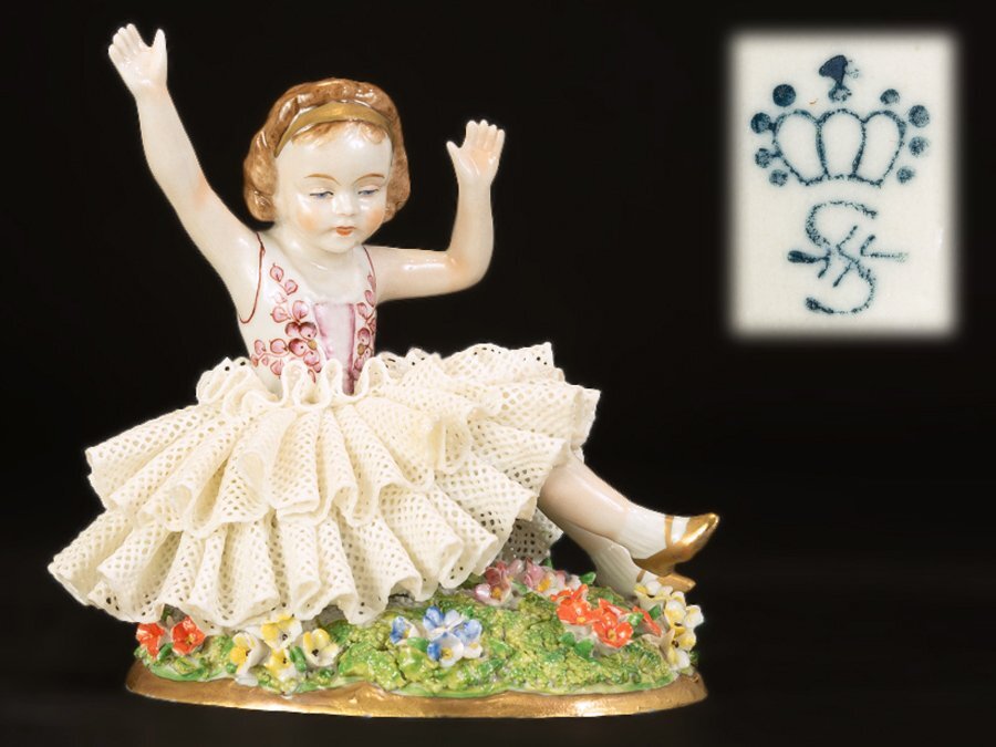 ○Sitzendorf Porcelain シッツェンドルフ ドイツ レースドール