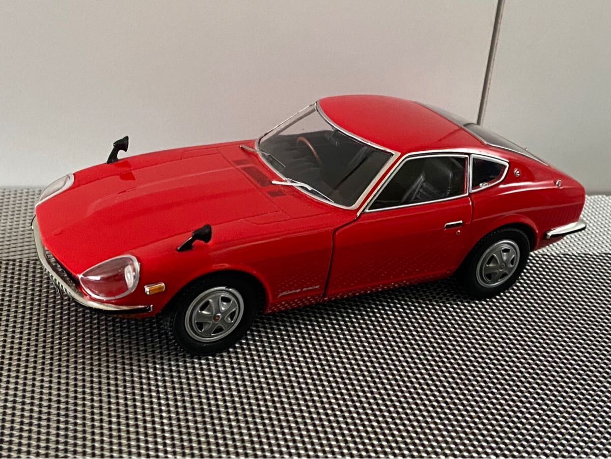 低価，お買い得 旧車 アシェット 1/24 国産名車シリーズ フェアレディ 240Z ダイキャスト製 ジャンク扱い(乗用車)｜売買されたオークション情報、yahooの商品情報をアーカイブ公開 - オークファン 乗用車