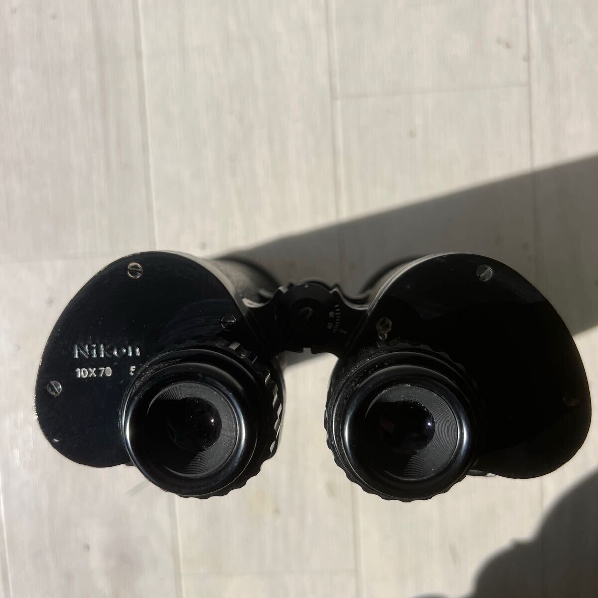  双眼鏡 ニコン Nikon 大型双眼鏡 10&times;70 5.1&deg; アウトドア 動作未確認 ジャンク(ニコン)｜売買されたオークション情報、yahooの商品情報をアーカイブ公開 - オークファン ニコン