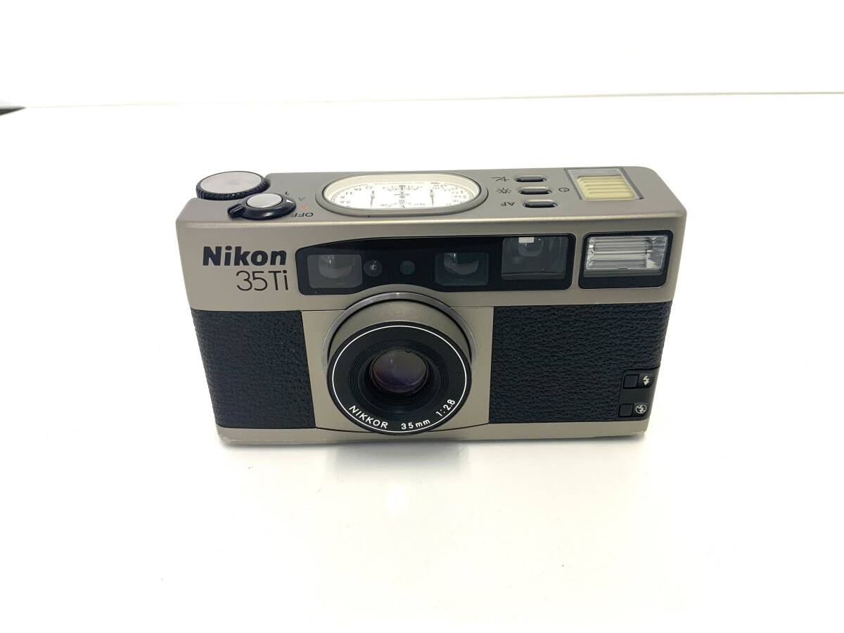 Nikon : 0 com Camera Microscope VR 10-30mm with Digital HD MP 14.2 