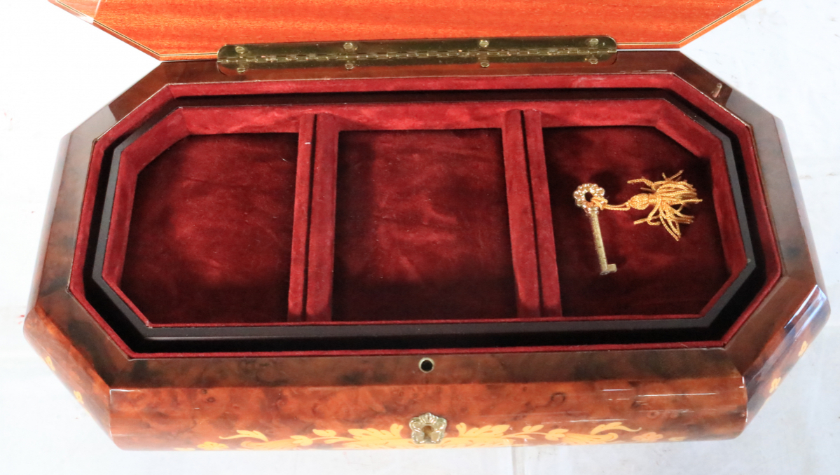 REUGE リュージュ オルゴール アクセサリーケース THE BLUE DANUBE ブルーダニューブ 小物入れ 花柄 鍵付き_EFJ_C0107-F009_5