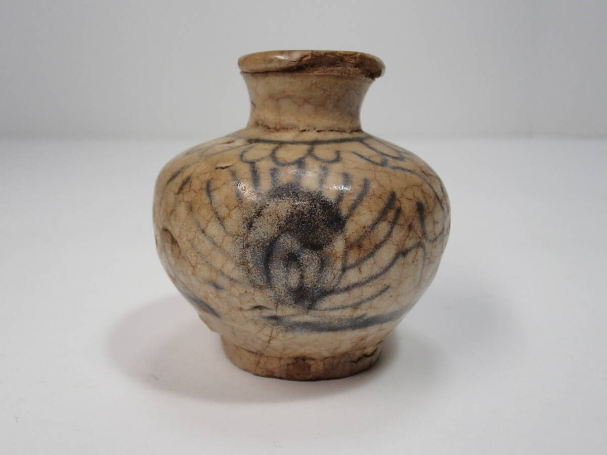 宋胡録（スンコロク） | 入蘆花（ロカニイル） 小壺（中世：12–16世紀