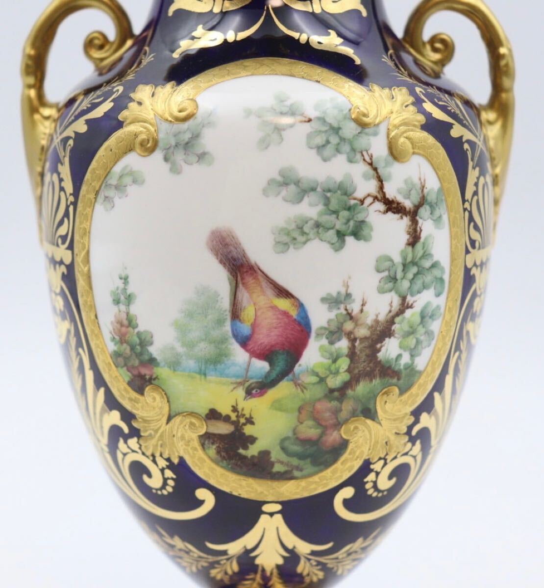 ロイヤルクラウンダービー ROYAL CROWN DERBY 瑠璃色絵 金彩 鳥図 耳付