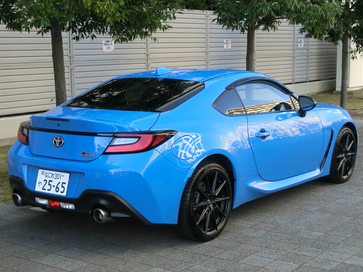 令和5年式登録!新同!「GR-86・RZ・2,4L・フル装備」売切!ブラックハーフレザースポーツシート・純正9インチ大型純正ナビ＆地デジフルセグTV_2