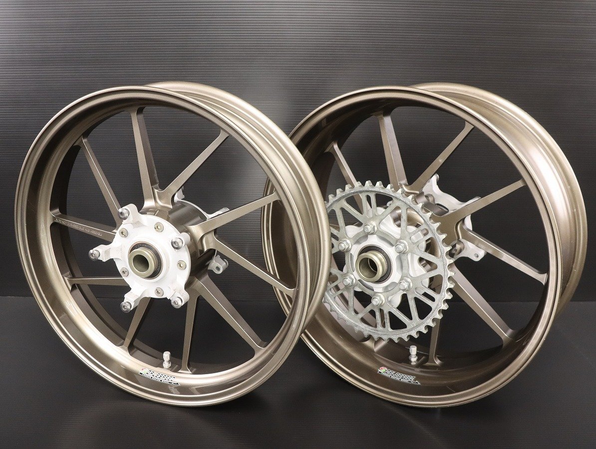 スズキ GSX1300R 隼/ハヤブサ GALE SPEED/ゲイルスピード タイプR