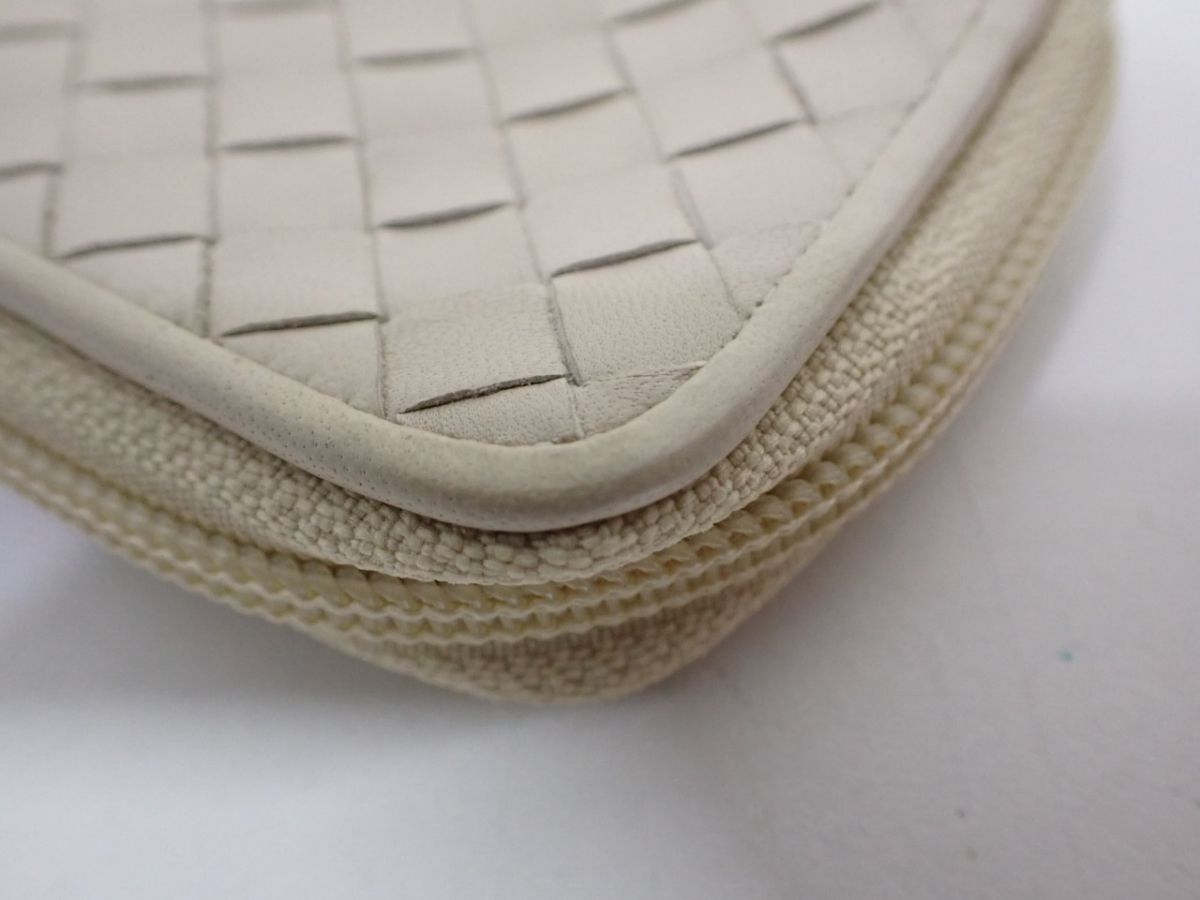 K627/6B□BOTTEGA VENETA ボッテガ・ヴェネタ コインケース ホワイト 